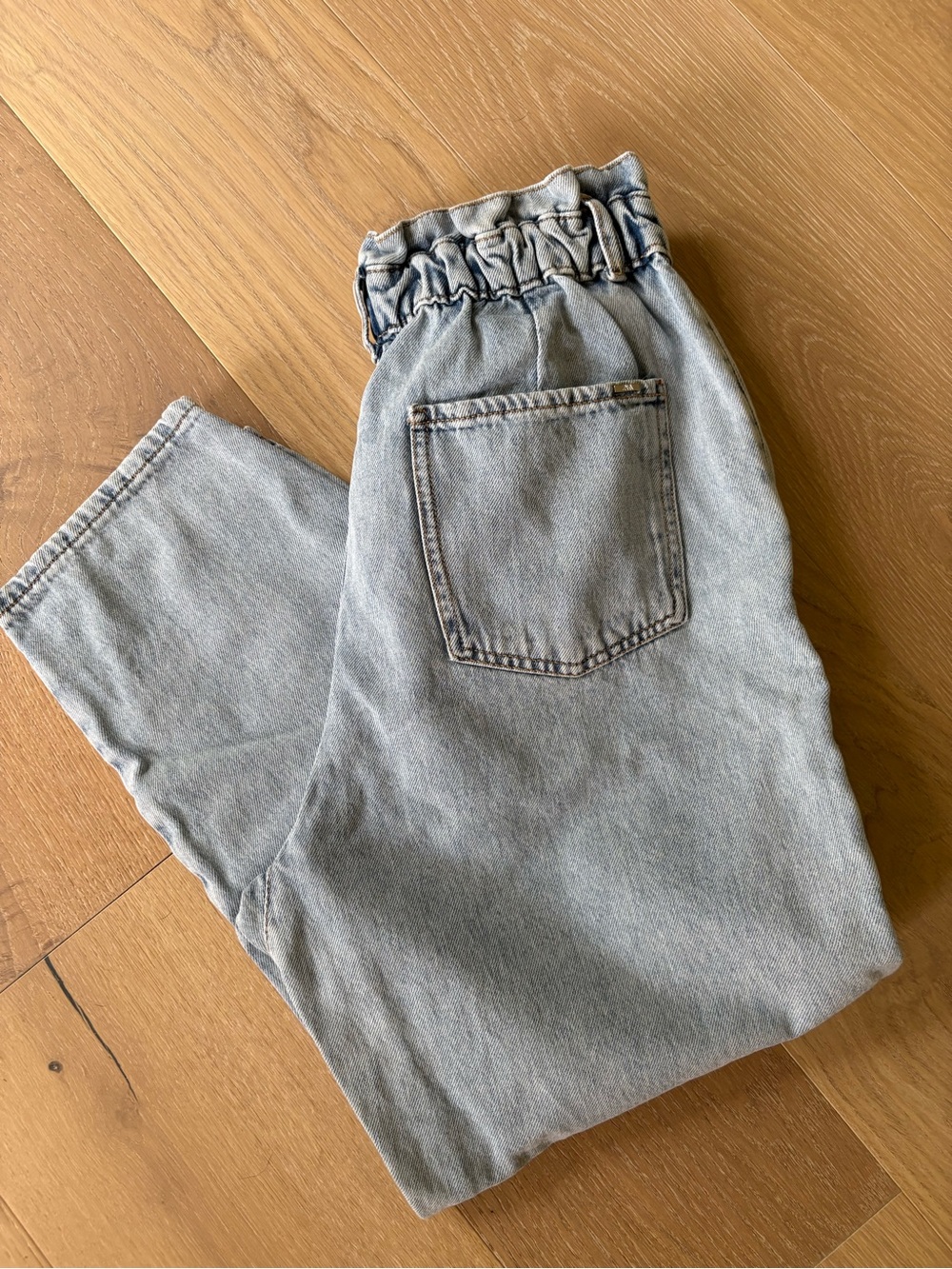 Zara Light Wash Elastic Waist Jeans